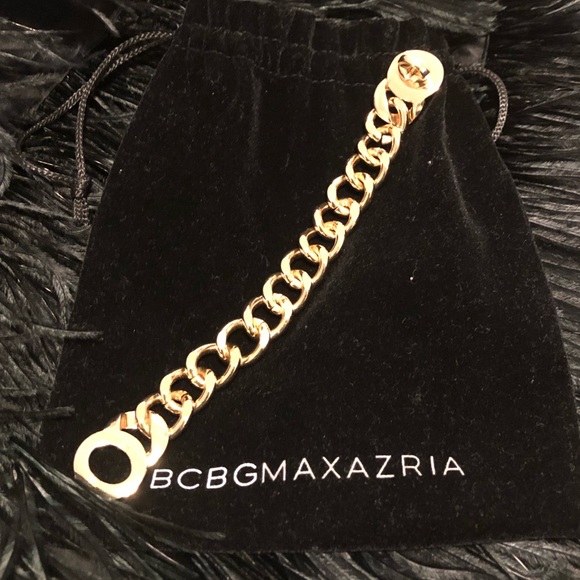 BCBG Chunky Gold Bracelet - Picture 3 of 3
